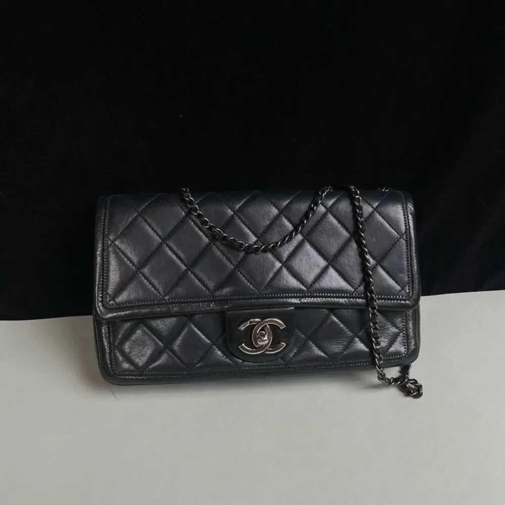 Chanel Women Pre-Loved Bag Very Good Condition